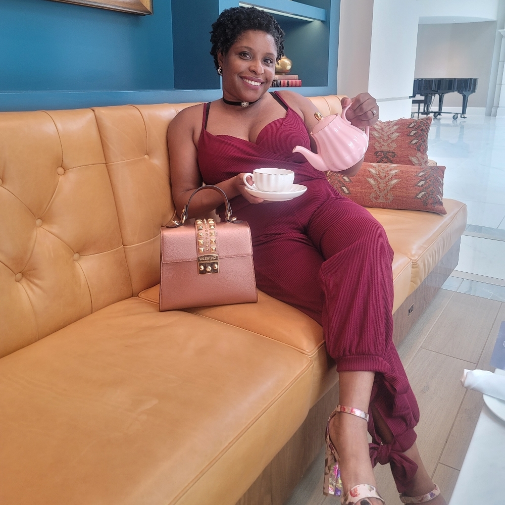 Meet your Posher, Nahomie